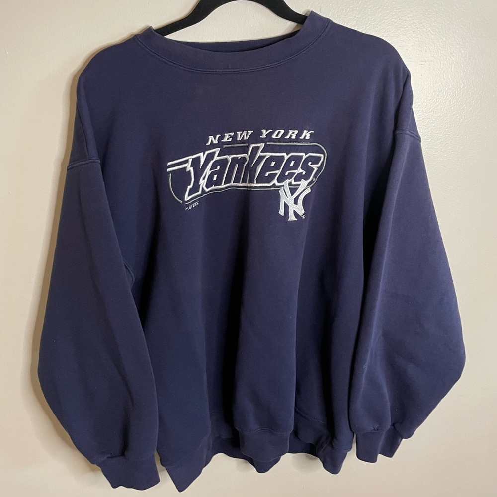 Vintage Puma New York Yankees Navy Embroidered Sweatshirt (XL)